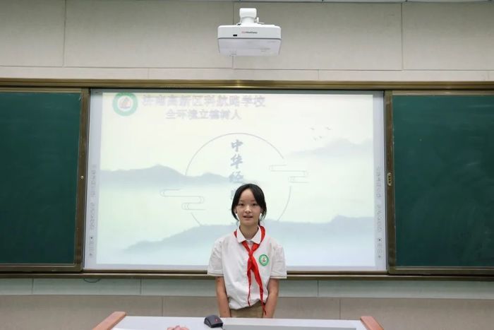 高新区科航路学校涌现出许多“国学小名士”