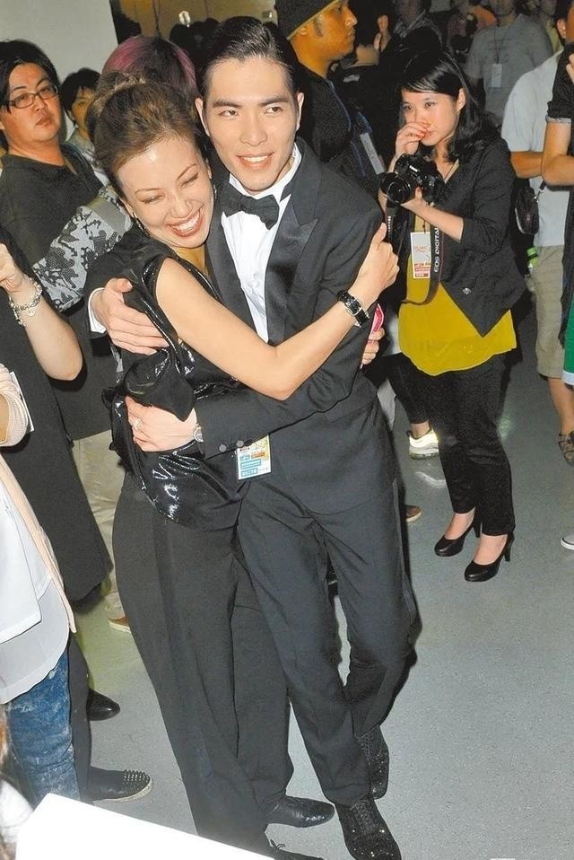 萧敬腾承认恋情是怎么回事?林有慧是谁?大13岁经纪人什么来头?