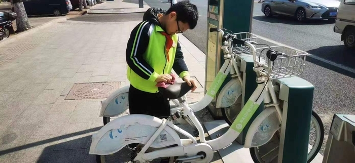 全环境育人！莱芜第二实验小学这样学雷锋