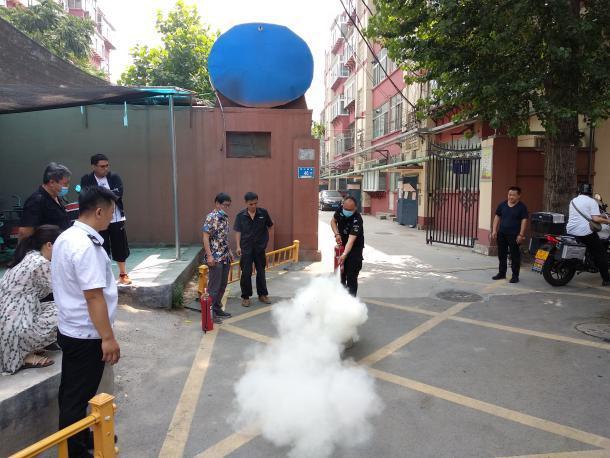 实景演练 实地整改 深入基层——济南市“安全生产月”走向深入