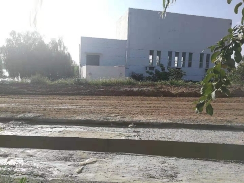 【啄木鸟在行动】 章丘区工业六路附近黄土裸漏堆积