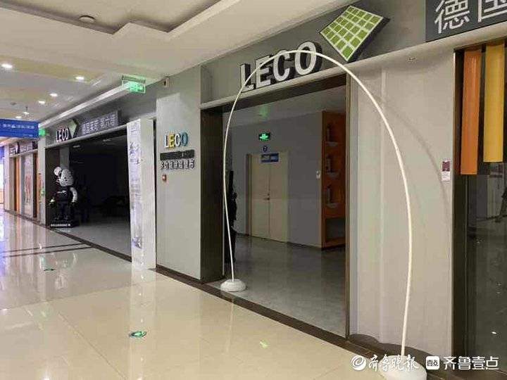 花50万装修，开业半年被迫关门！商户：当初承诺四年店面不动