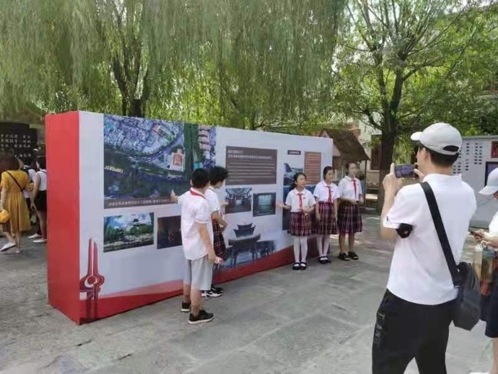 “红色课堂”搬进景区 党史学习“鲜活”起来