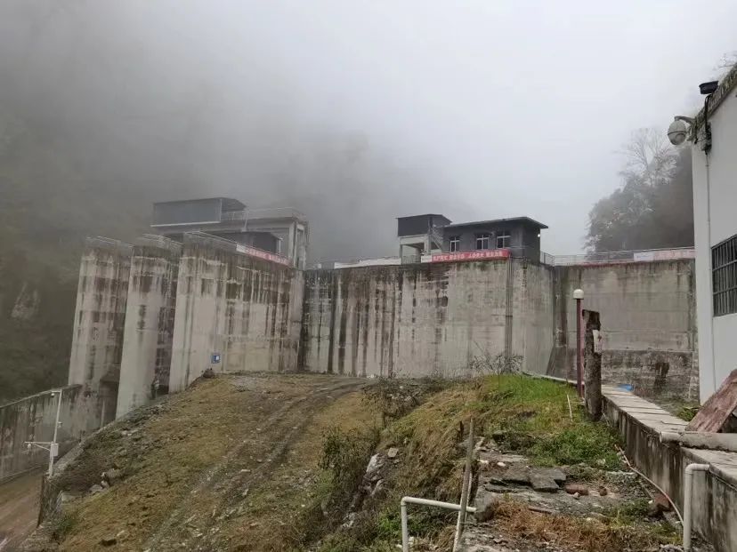 甘宇详细讲述自救经历，获救后与罗永首次通话