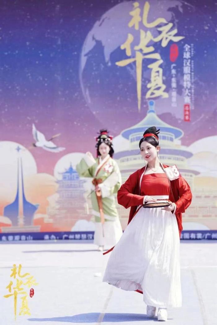 //img02.e23.cn/44d6bf682f5946a63665804c0d6706d5