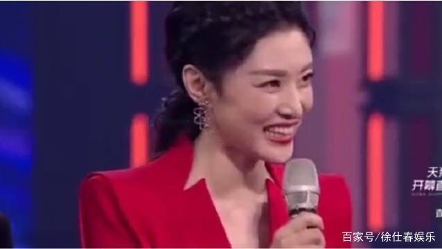 周涛一秒上班杨澜一秒下班|【围观】周涛一秒上班杨澜一秒下班 灯决定我的表情