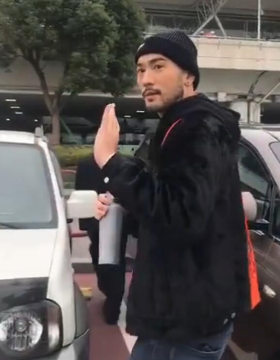 揪心!高以翔去世 高以翔录节目昏厥就医细节曝光