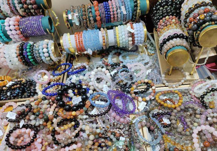 “地大珠宝热”背后：是“真实惠”还是“假便宜”？