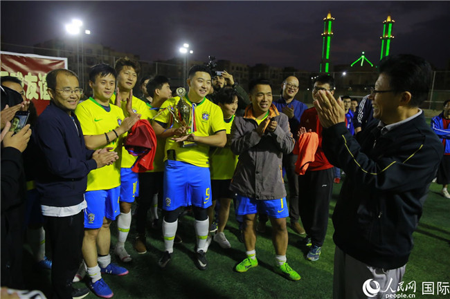 埃及中国商会“诚信建筑杯”足球友谊赛顺利落下帷幕