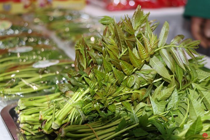 购古城好品，赏浓浓年味——古韵绣惠亮相2024章丘区特色产品展销推介会