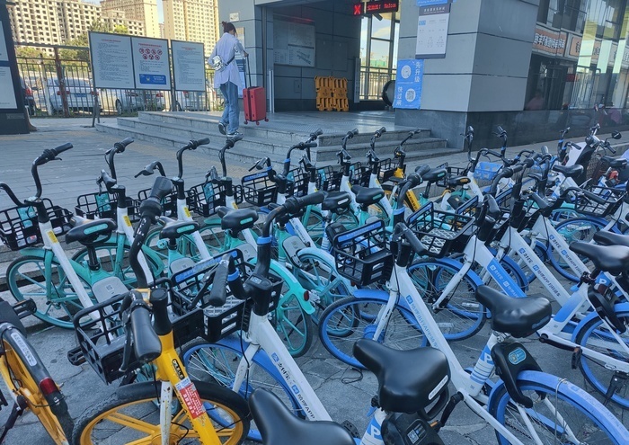 左手叫屈，右手涨价，“共享经济”下半场还有多少想象力？