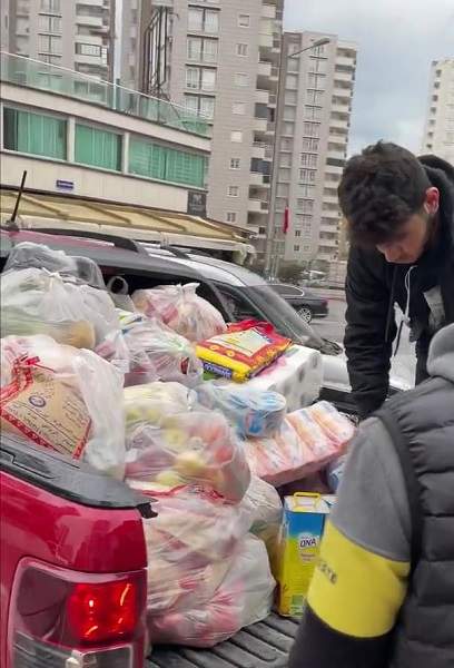 中国小伙亲历土耳其地震：海边避难 看到救援中的中国力量