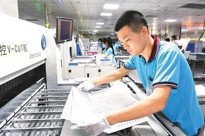 进出口双增长！中国外贸迎难而上展现强大韧性