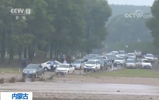 全国多地暴雨狂袭 各地抗洪抢险救灾积极应对