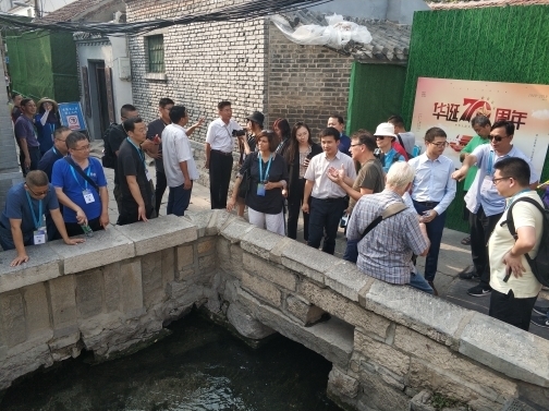 亲泉、知泉、爱泉 国际泉水文化景观城市联盟专家走进老济南