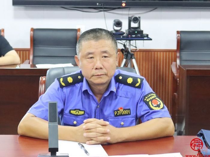 普集街道召开城市管理工作推进会