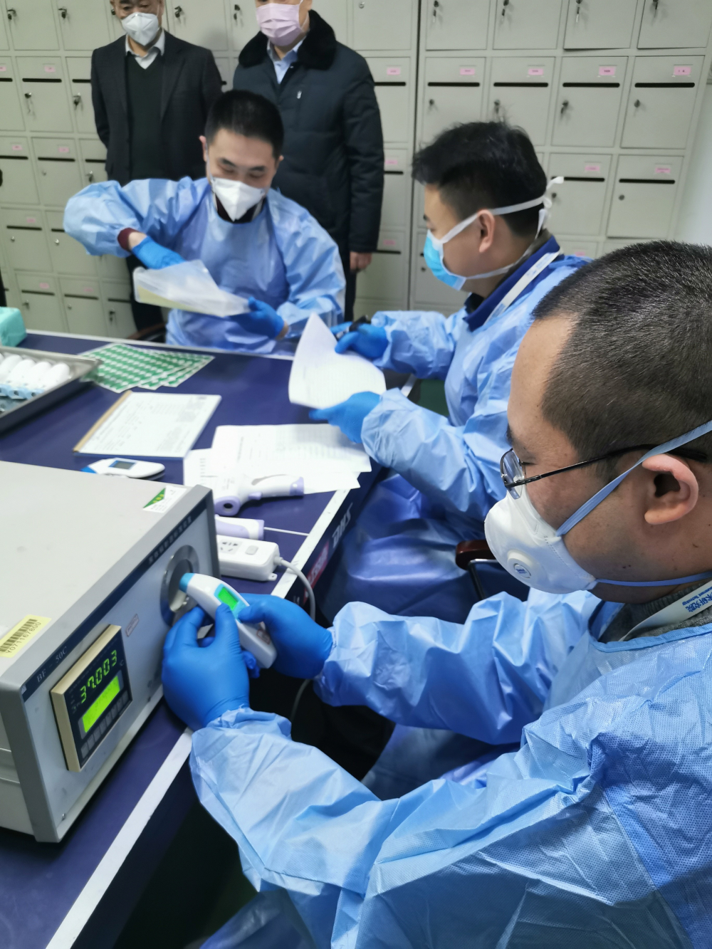 守好疫情防护第一关 