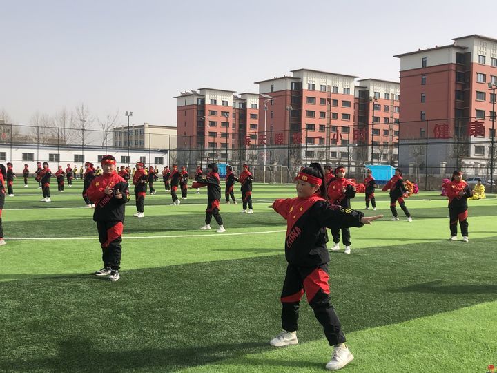 体育赋能城市发展，这场“商量”运动味儿十足