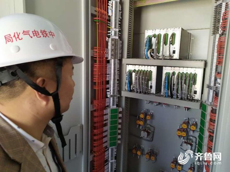 鲁南高铁首个变电所配电所完成验收 6月底达到送电条件8月初联调联试