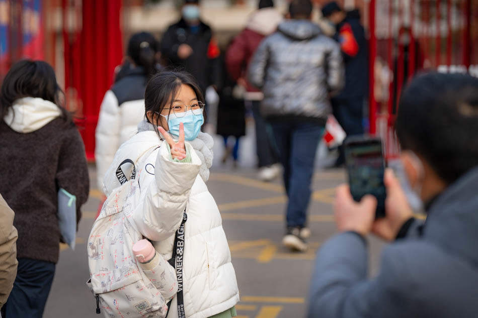 山东2024年夏季高考外语听力考试开考