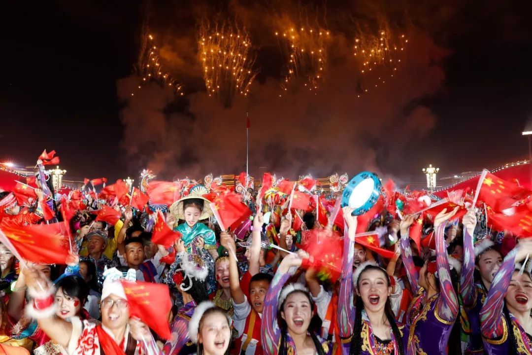 这些精选的国庆照片，值得我们永久收藏！