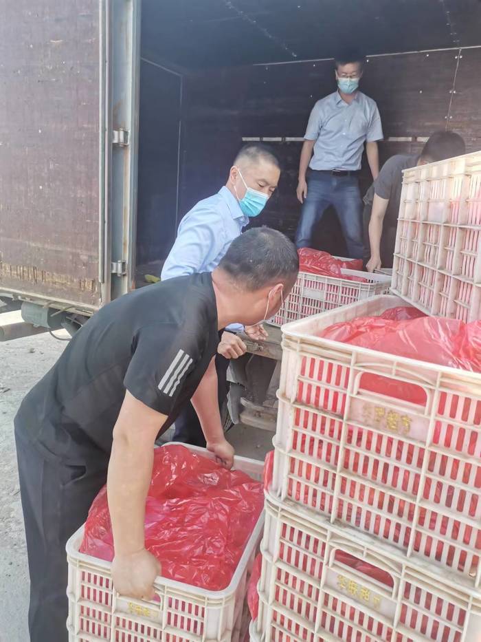 加量直配、24小时保供，济南华联让“市民大可放心”