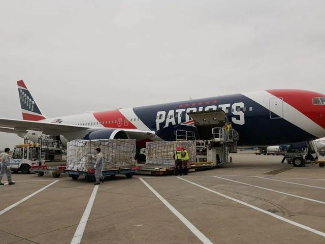 来自中国的120万个口罩让美国州长泪目 背后故事更加感人