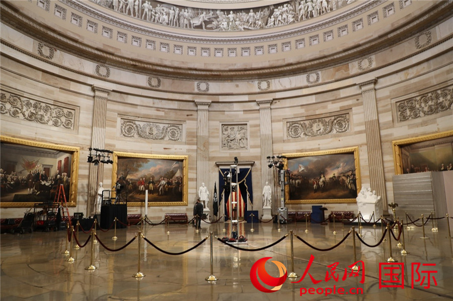 总统就职典礼前一天 美国国会大厦安保堪比战地