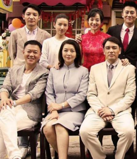 52岁江珊与任达华合作 演董洁妈妈却像姐妹