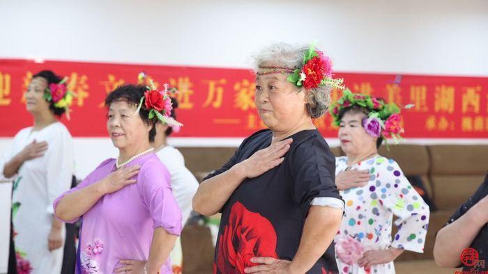 【村村有好戏】槐荫西沙村有支“动龄”美少女舞团：因为热爱，舞动健康