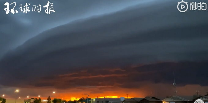 美国出现巨型圆盘状陆架云是怎么回事?什么情况?终于真相了,原来是这样!