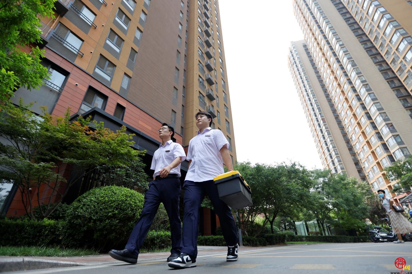 中秋我在岗服务不打烊  您的温暖“温心”来守护