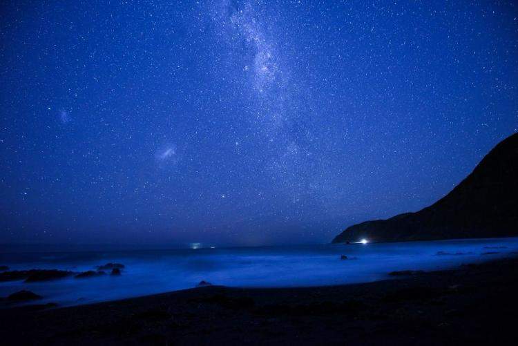 绿色彗星“逼近” 2月2日观测最佳