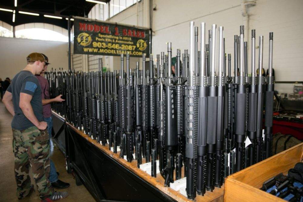 美国“黑五”单日枪支申购近19.3万次