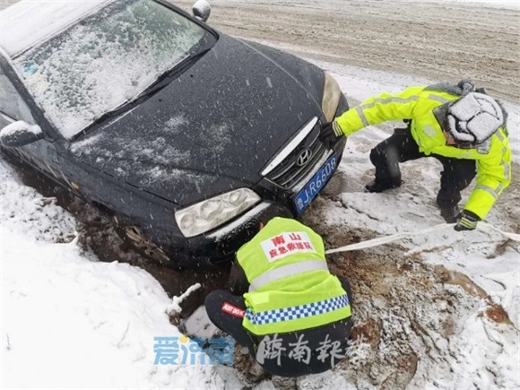 雪情就是命令丨守护安全，济南各级各部门奋斗在现场