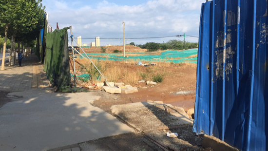 【啄木鸟在行动】华盛路高新区第二实验小学东邻存在扬尘隐患