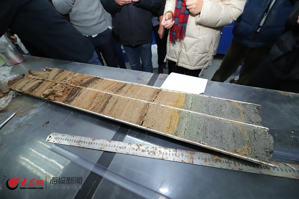 这就是山东丨中国科研团队在水深8300米处获取3.2米长沉积物重力柱 系国际首次