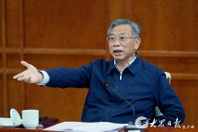 刘家义主持召开经济形势座谈会，研究下一步经济工作