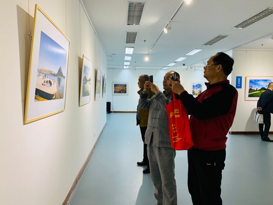 见证华不注蝶变 济南城市建设集团“华山故事”摄影展开展