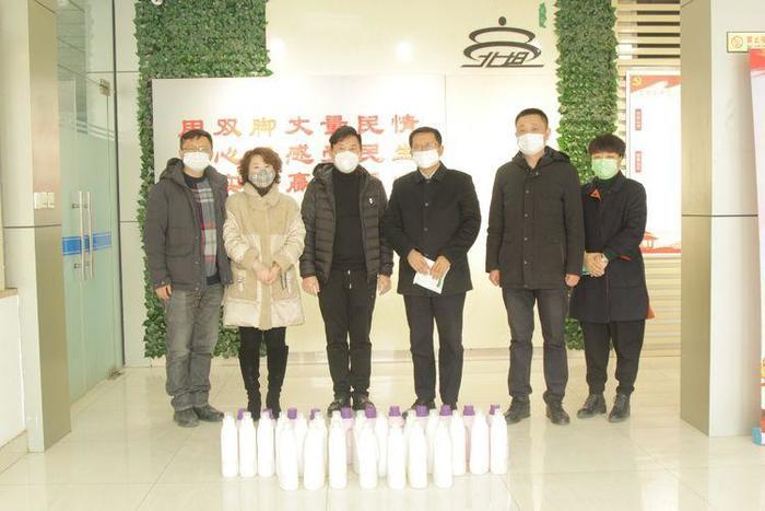 济南天桥区北坦辖区政协委员助力战疫一线显担当