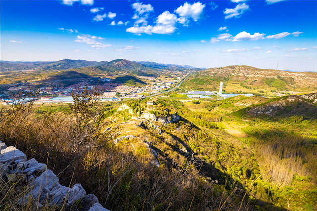 秋日原山如诗如画