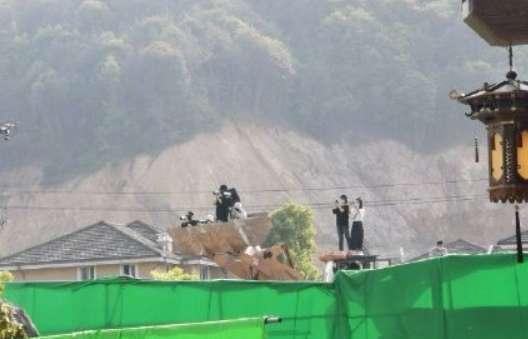 章子怡发文斥代拍|热搜第一!章子怡发文斥代拍说了什么?林更新评论区八个字尽显暴脾气