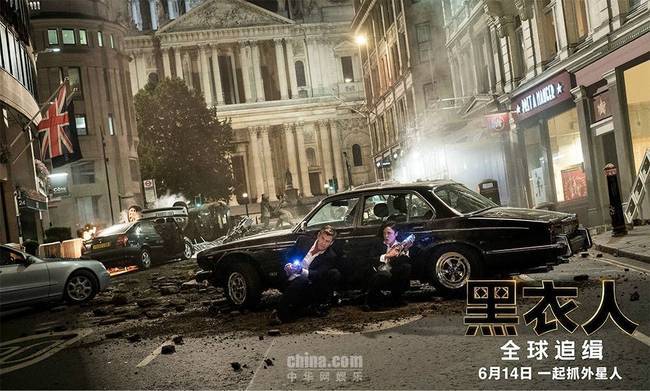 《黑衣人:全球追缉》发布“潇洒男神”预告