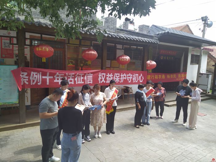 建行章丘支行深入开展征信“四走进”宣传活动