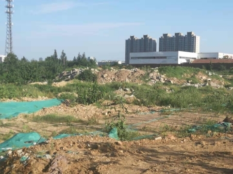 【啄木鸟在行动】眼明泉小区北区附近渣土堆积