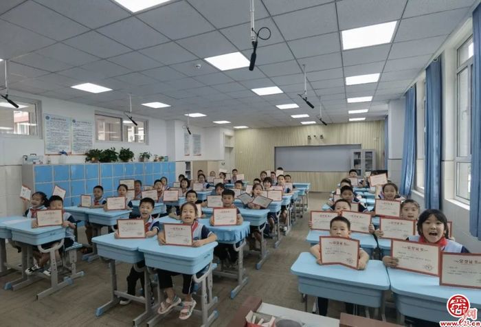 感恩成长 共向未来——华山小学2021-2022学年第二学期结业仪式纪实