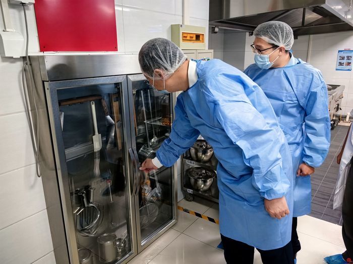 济南市市场监管局开展学校食堂、集体用餐配送单位督导检查