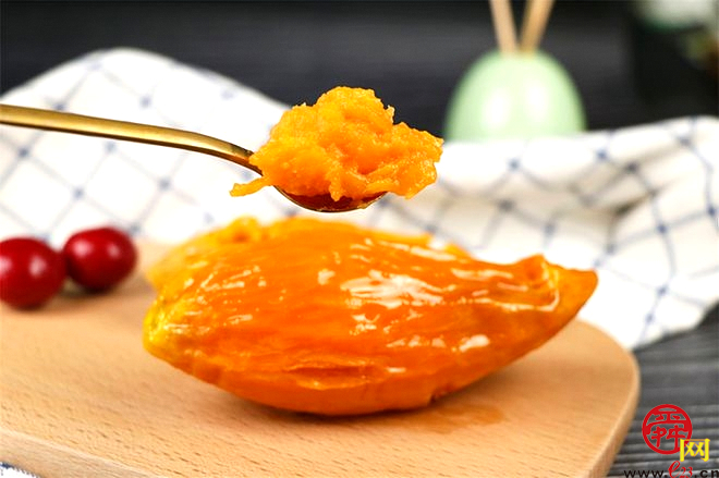 泉水人家有一“甘薯帝国”，可脆可糯可冰可热，全济南“薯”他有花样