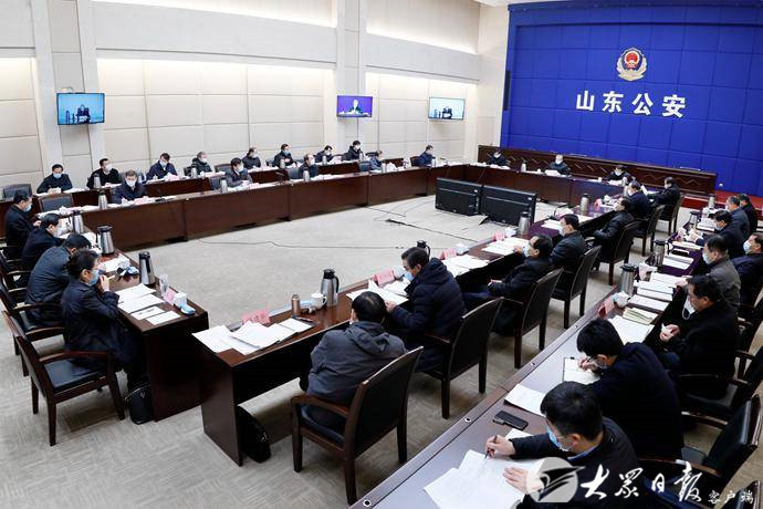 省新旧动能转换综合试验区建设领导小组召开扩大会议