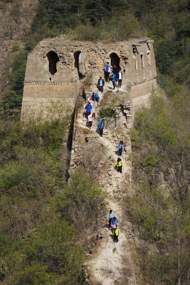 怀柔野长城非法游乱象回访 被点名地段野长城不好上了